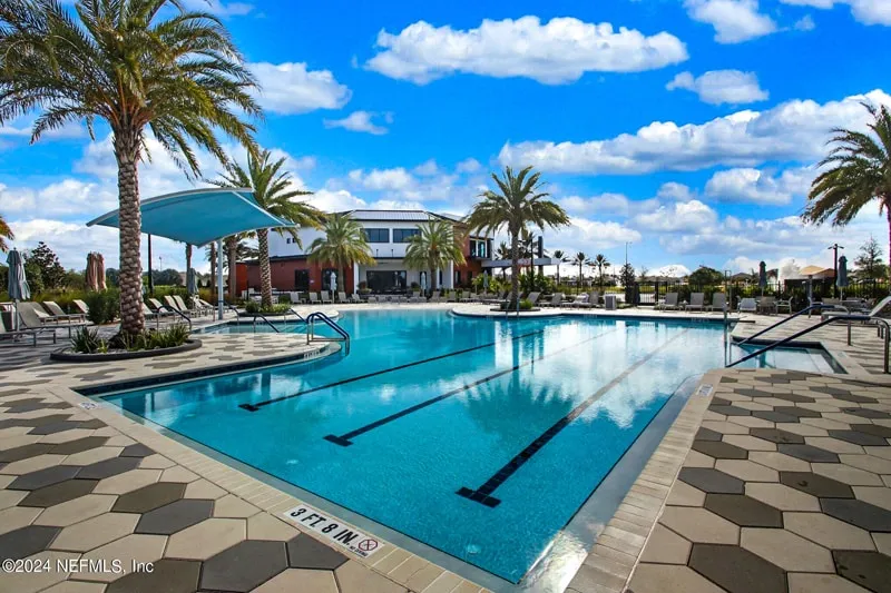 Del Webb eTown