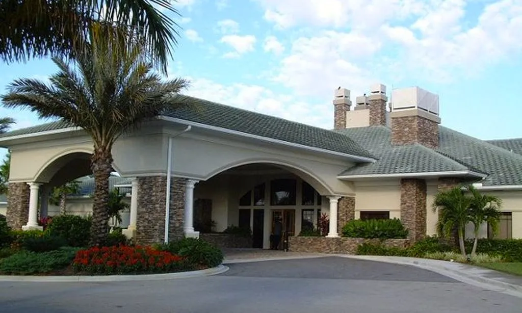 Heritage Palms