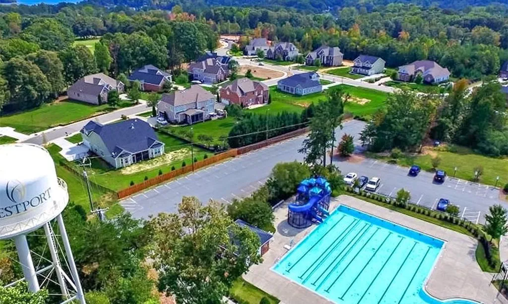 The Springs at Westport