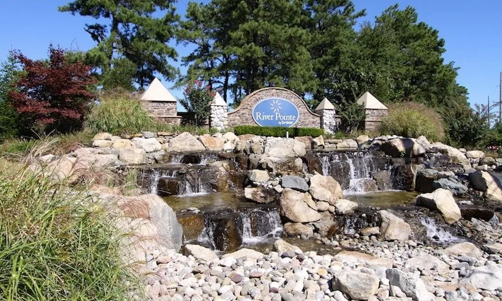 River Pointe