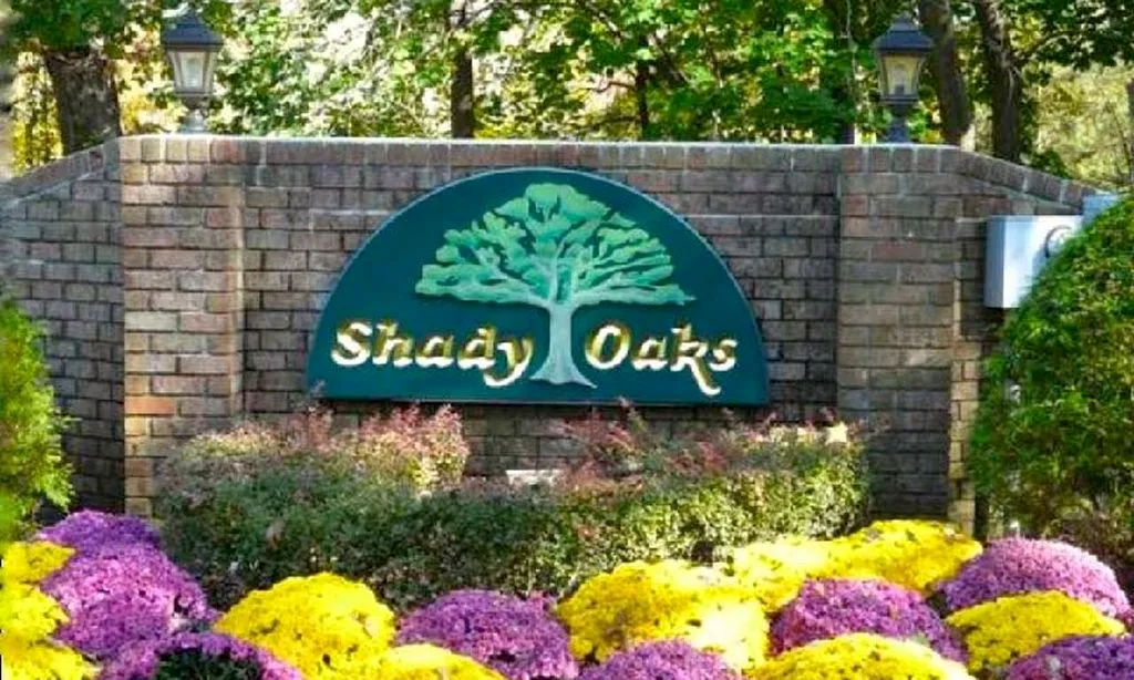 Shady Oaks