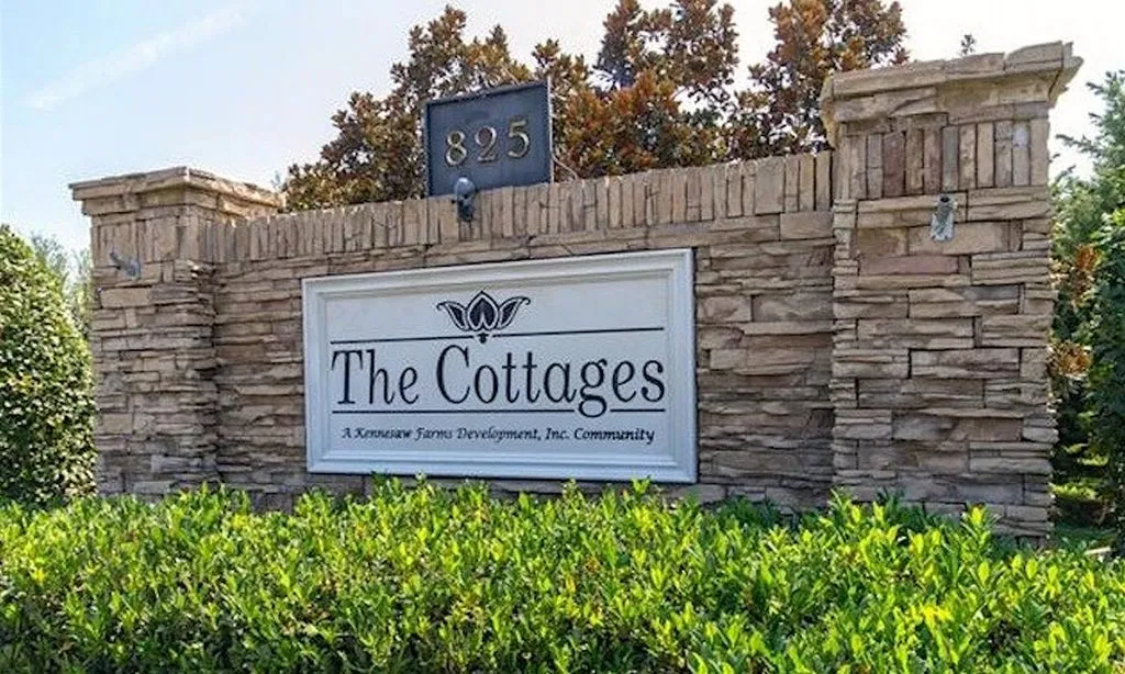 The Cottages at Last Plantation