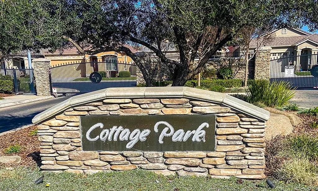 Cottage Park