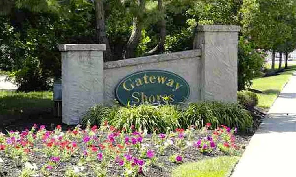 Gateway Shores