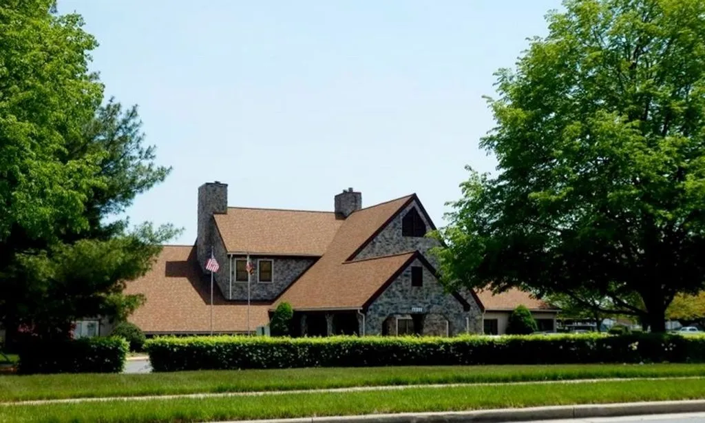 Crestwood Village