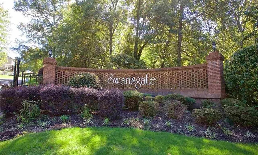 Swansgate