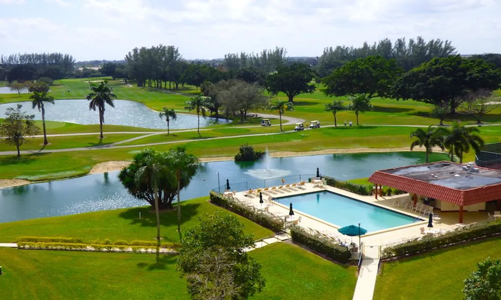 Hollybrook Golf and Tennis Club