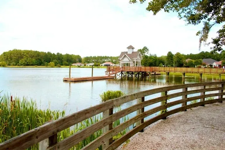 Sun City Hilton Head vs. Latitude Margaritaville Hilton Head