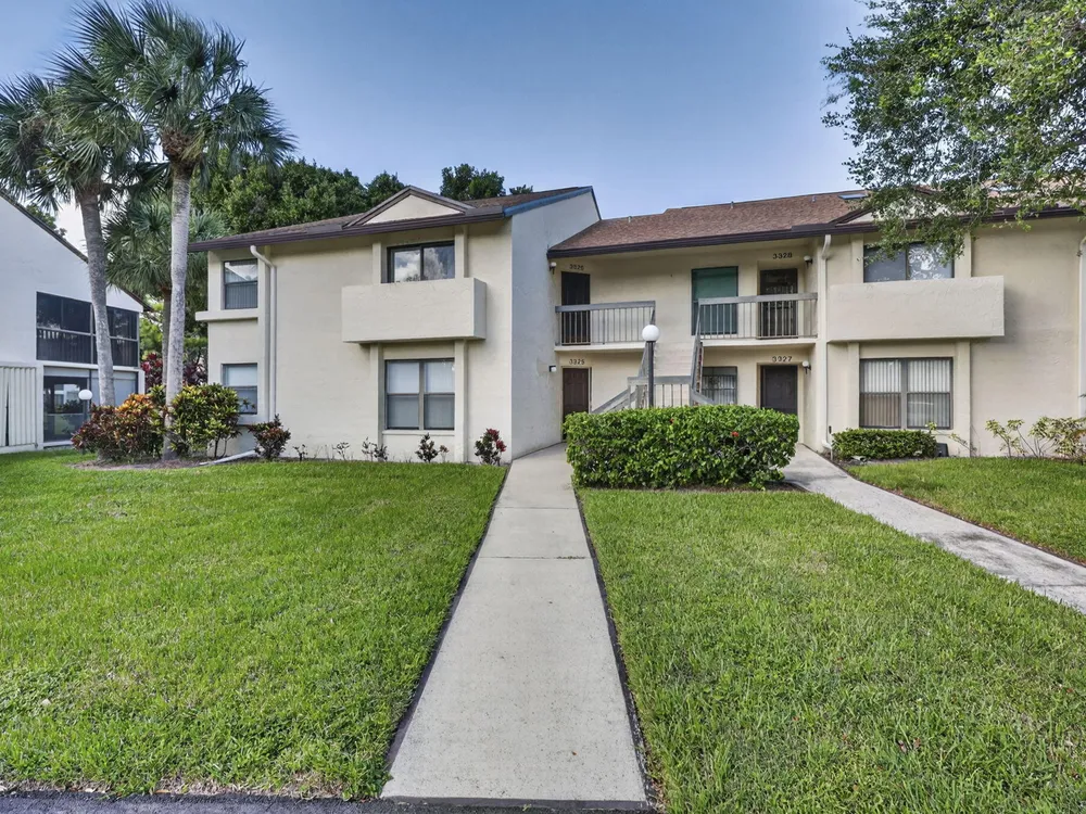 3326 PERIMETER DR, LAKE WORTH, FL 33467 | Park Pointe | 55+ Home For Sale