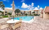 Best Lowest-Priced Communities in Florida (With Low HOA Fees)