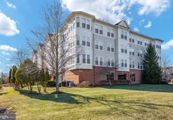 Four Seasons at Ashburn Village
