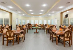 Community Dining