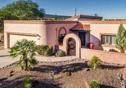 Single family home exterior view