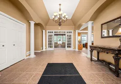 Clubhouse Lobby