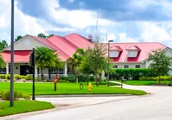 River Hall Country Club