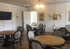 Fireplace Lounge