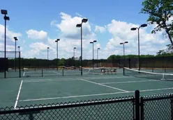 8 Tennis Courts