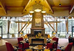 Clubhouse Lounge