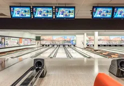 30-Lane Bowling Alley