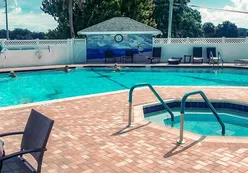 Outdoor Pool & Spa
