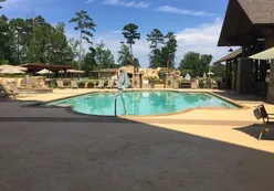 3 Outdoor Pool