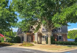 Seven Hills Clubhouse