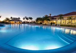 Resort-Style Pool