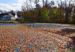 8 Tennis Courts
