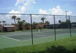 2 Tennis Courts