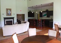 Catering Kitchen & Juice Bar