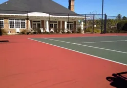 6 Tennis Courts