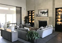 Clubhouse Lobby
