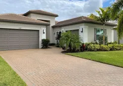 Valencia Cay at Riverland