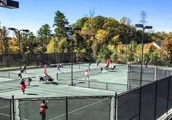 8 Tennis Courts
