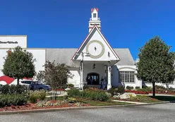 RiverWinds Restaurant