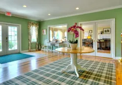 Clubhouse Lobby
