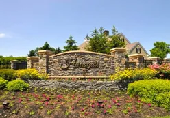 Entrance Sign