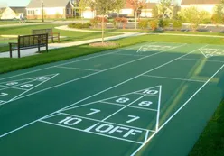 2 Shuffleboard Courts