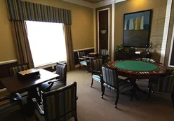 2 Card Rooms