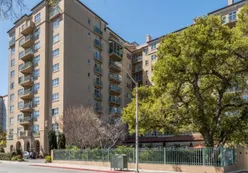The Peninsula Regent