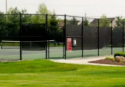 2 Tennis Courts