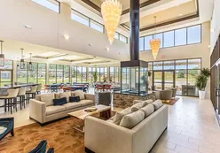 Clubhouse Lounge