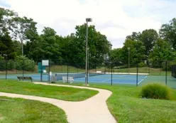 4 Tennis Courts