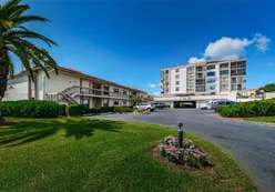 Casa Del Mar Condominiums