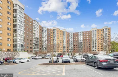 15100 INTERLACHEN DR 4-702, SILVER SPRIN..., Silver Spring, MD 20906