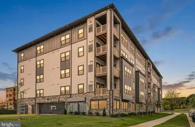 1611 POTOMAC SHORES PKWY 402, DUMFRIES, ..., Dumfries, VA 22026