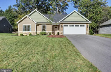 6512 PULLHOOK LN, FAYETTEVILLE, PA, 1722..., Fayetteville, PA 17222