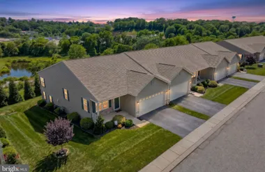 131 PALOMINO WAY 232, RED LION, PA, 1735..., Red Lion, PA 17356
