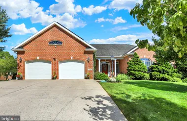 7133 LONE RIDGE CT, FAYETTEVILLE, PA, 17..., Fayetteville, PA 17222