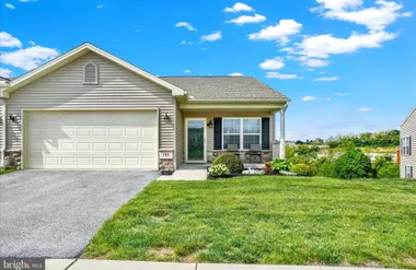 145 PALOMINO WAY 221, RED LION, PA, 1735..., Red Lion, PA 17356